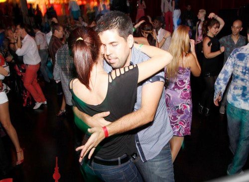 How to Dance Kizomba